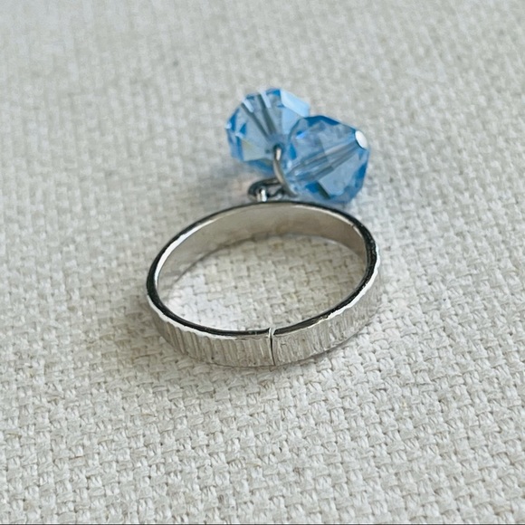 [FINAL BEST PRICE] Silver Ring with 2 Light Blue Crystals - Picture 5 of 7